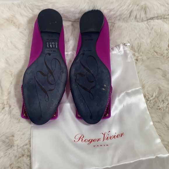 Roger Vivier Strass Crystal Satin Flats - Picture 2 of 4